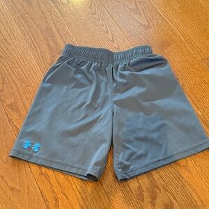 Under Armour Boys Shorts, size 7